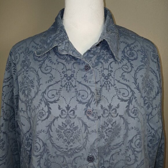 WOMENS AUSTIN CLOTHING COMPANY CHAMBRAY BLUE BROCADE LONG SLEEVE BUTTON DOWN, XL - Picture 3 of 5